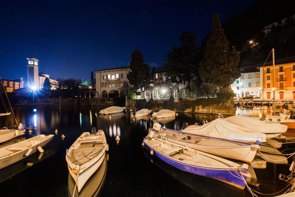 Le Camerine Apartment Water Front Toscolano Maderno Buitenkant foto